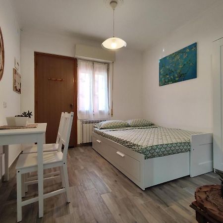 Da Dharma Apartment Ventimiglia Exterior photo